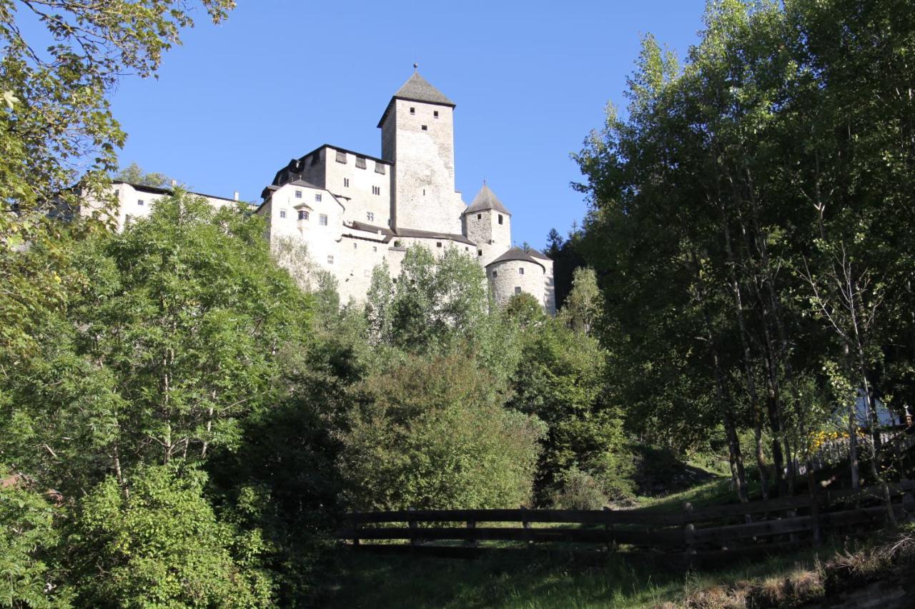 Residenz Feldmuehle Unterhalb Der Burg Taufers Apartment Campo Tures Bagian luar foto